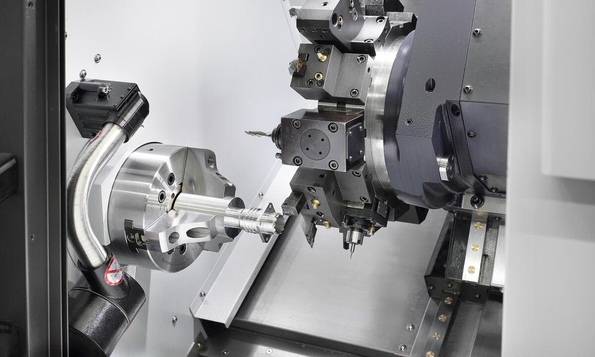 Soustružení lynx 2100